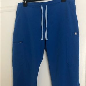 FIGS Royal Blue Medium Petite Cargo Scrub Pants